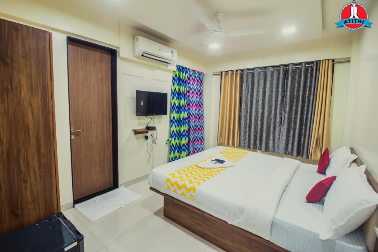 Atithi Service Apartment Poona Buitenkant foto
