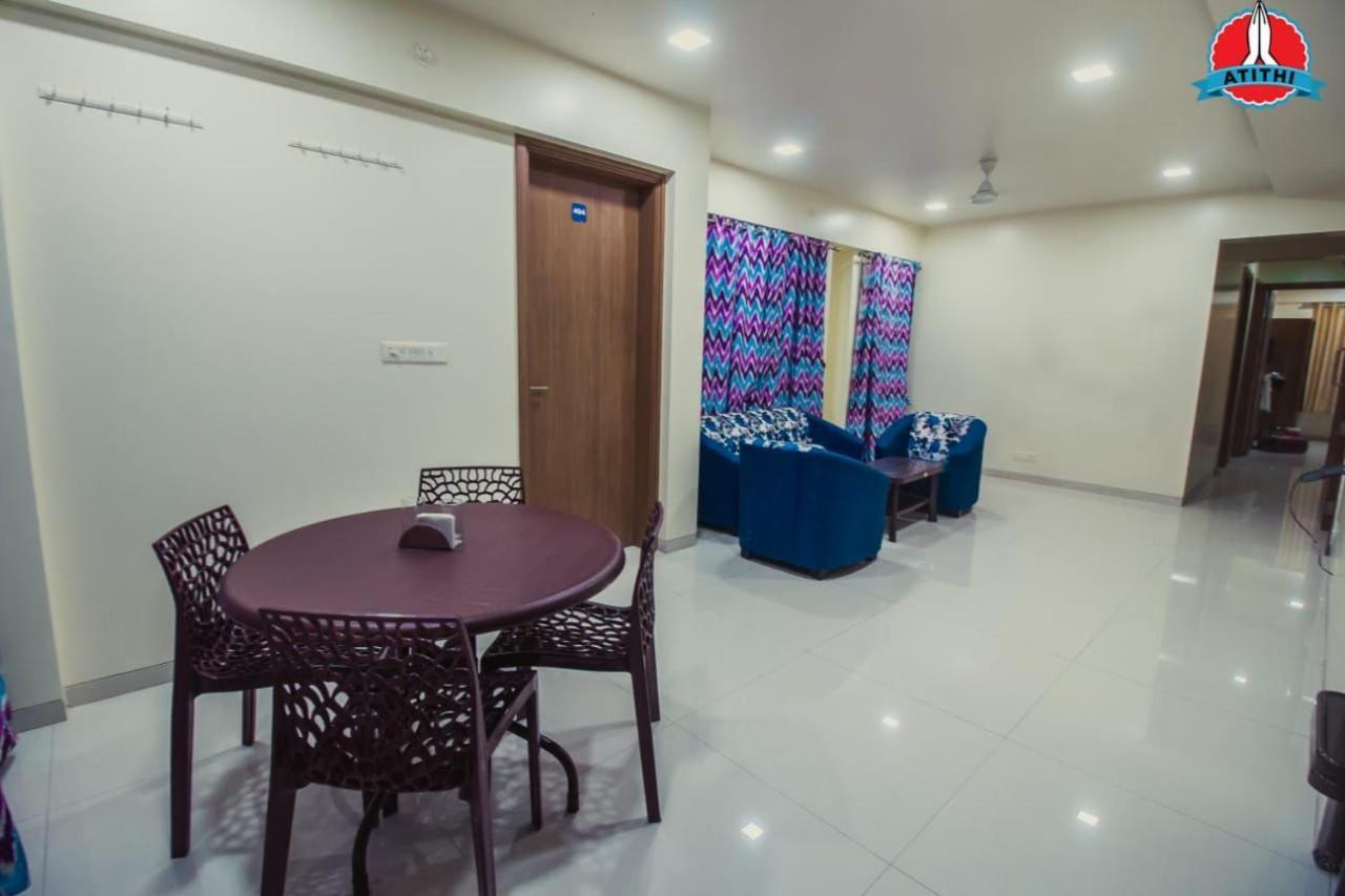 Atithi Service Apartment Poona Buitenkant foto